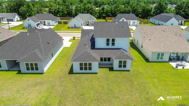 40176 Belle Trace Ave, Gonzales, LA 70737