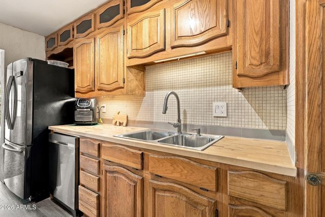 3638 W KRALL Street, Phoenix, AZ 85019