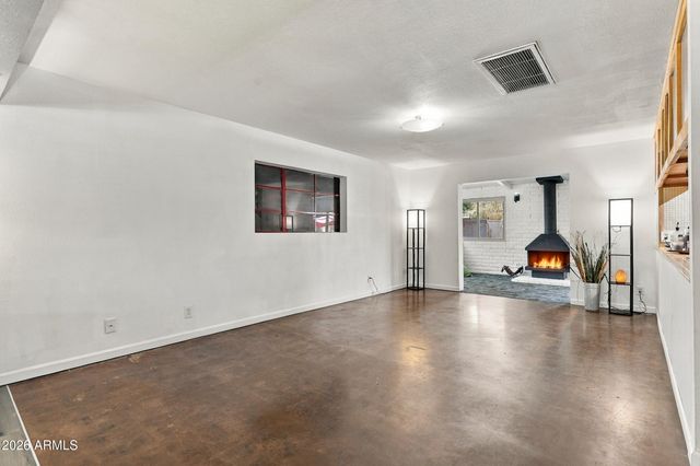 3638 W KRALL Street, Phoenix, AZ 85019