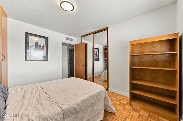 3638 W KRALL Street, Phoenix, AZ 85019