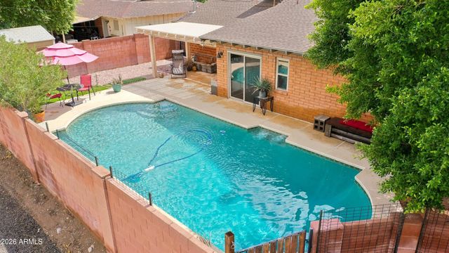 3638 W KRALL Street, Phoenix, AZ 85019