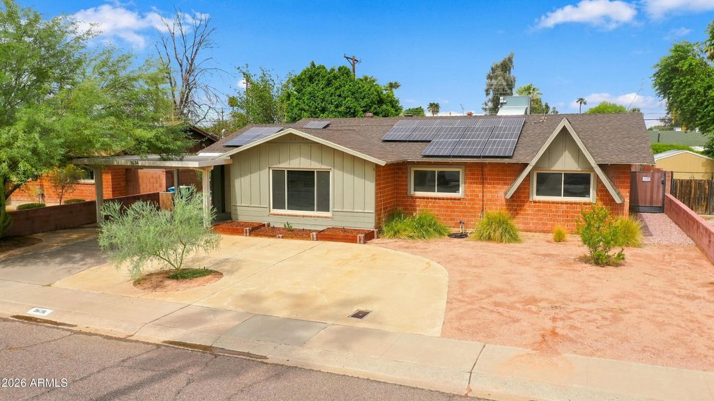 3638 W KRALL Street, Phoenix, AZ 85019 — photo 3