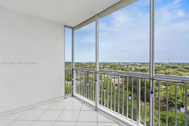 3850 Washington St 1115, Hollywood, FL 33021