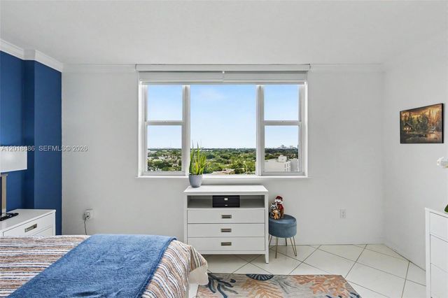 3850 Washington St 1115, Hollywood, FL 33021