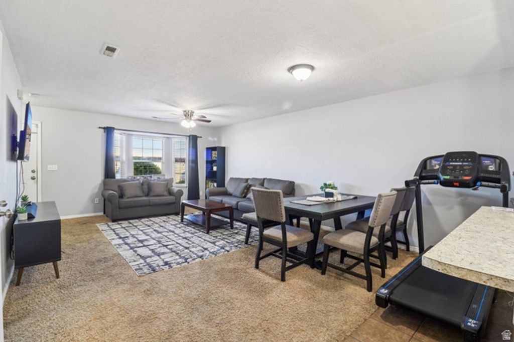 Image 7 of property listing at 1077 S 1850 W, Springville, UT 84663