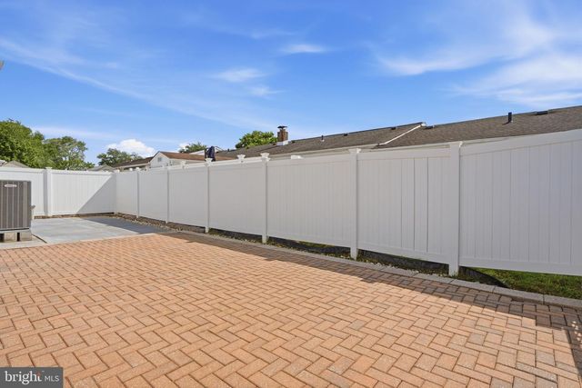 2948 HANITA CT, Bensalem, PA 19020