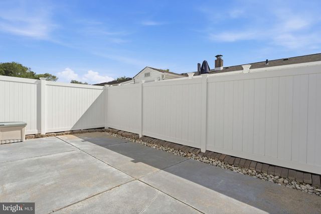 2948 HANITA CT, Bensalem, PA 19020