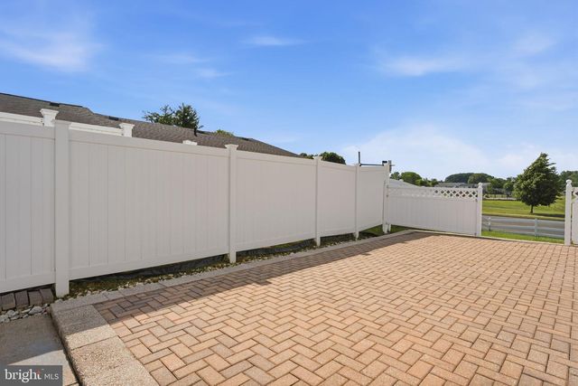 2948 HANITA CT, Bensalem, PA 19020