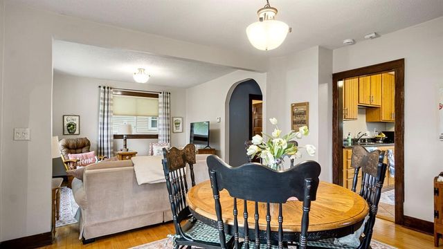 1536 Sherwin Avenue, Eau Claire, WI 54701