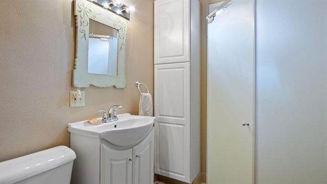 1536 Sherwin Avenue, Eau Claire, WI 54701