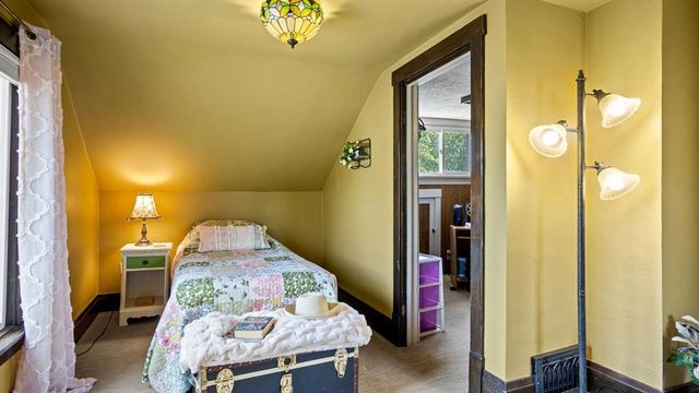 1536 Sherwin Avenue, Eau Claire, WI 54701
