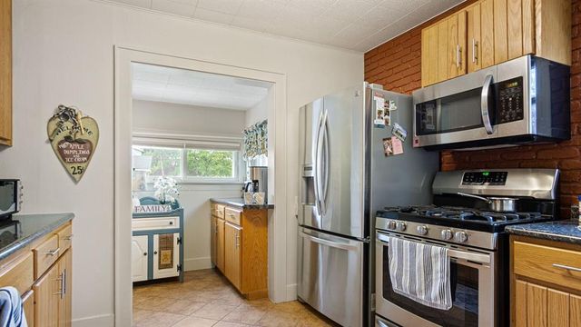 1536 Sherwin Avenue, Eau Claire, WI 54701