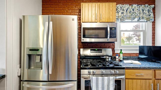 1536 Sherwin Avenue, Eau Claire, WI 54701