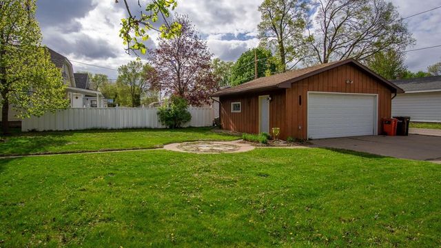 1536 Sherwin Avenue, Eau Claire, WI 54701