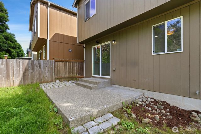 7209 176th Street Ct E, Puyallup, WA 98375