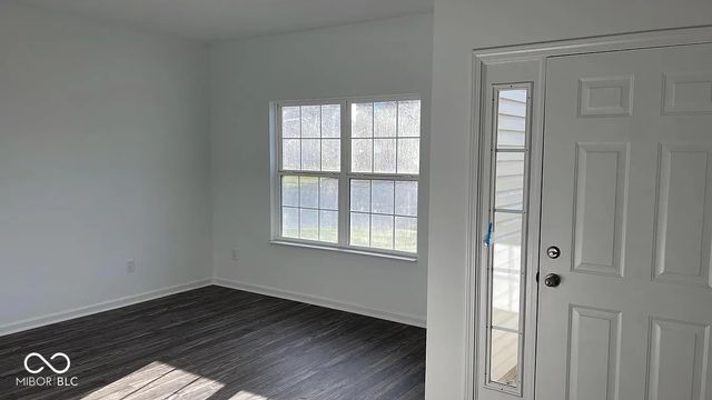 5178 Bramwell Lane, Whitestown, IN 46075