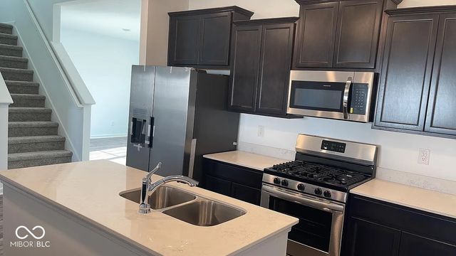 5178 Bramwell Lane, Whitestown, IN 46075