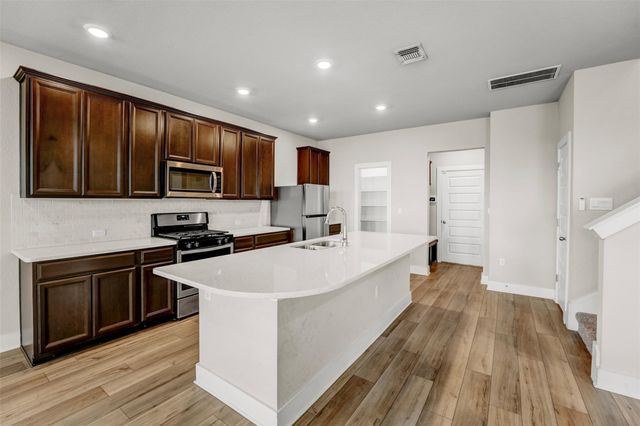 7509 Grand Linden WAY 87, Austin, TX 78744