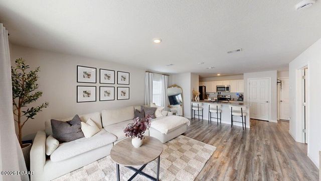 32 Rambling Lane, Palm Coast, FL 32164