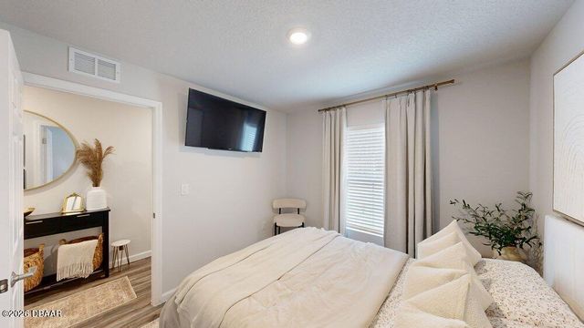 32 Rambling Lane, Palm Coast, FL 32164