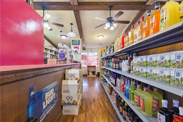 809 Lester Lane, Rogers, AR 72756