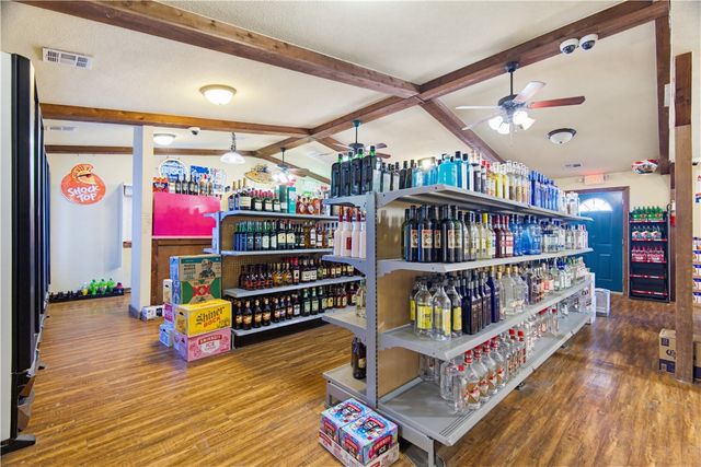 809 Lester Lane, Rogers, AR 72756