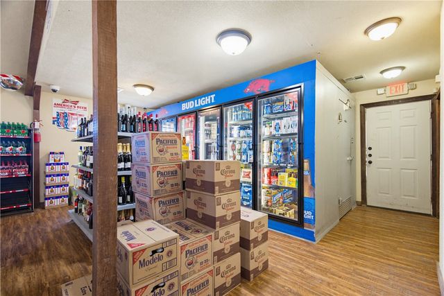 809 Lester Lane, Rogers, AR 72756