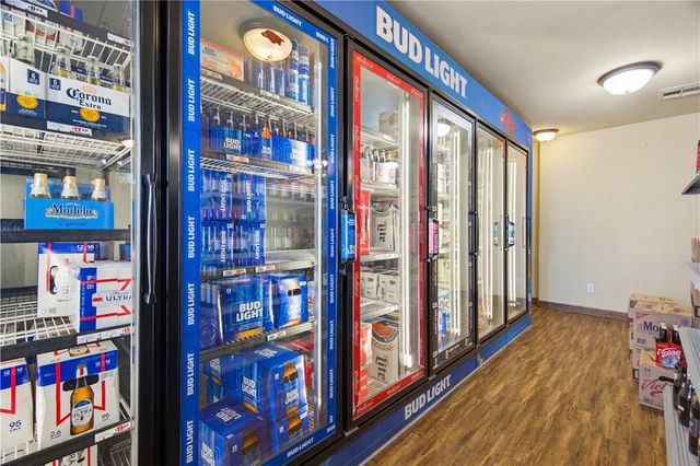 809 Lester Lane, Rogers, AR 72756