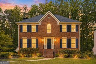 1566 Pine Creek Way, Woodstock, GA 30188