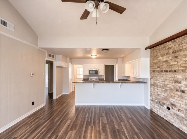 1800 Camelot Cove, Plano, TX 75074
