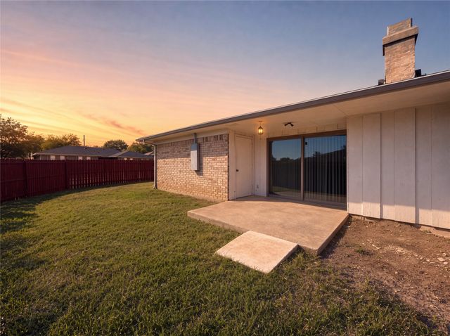 1800 Camelot Cove, Plano, TX 75074