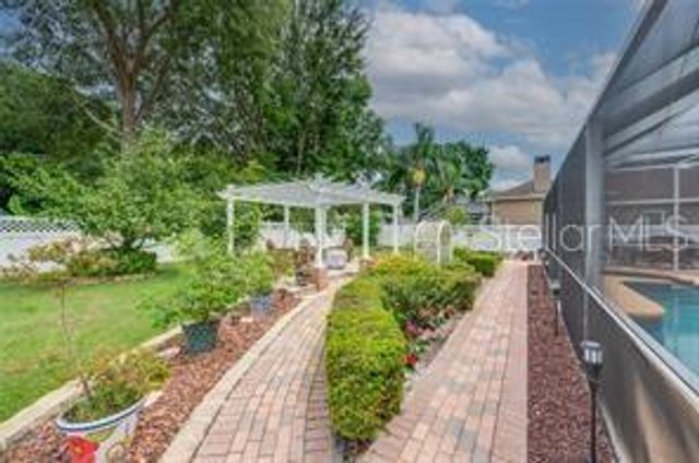 3907 WINDING LAKE CIR, Orlando, FL 32835