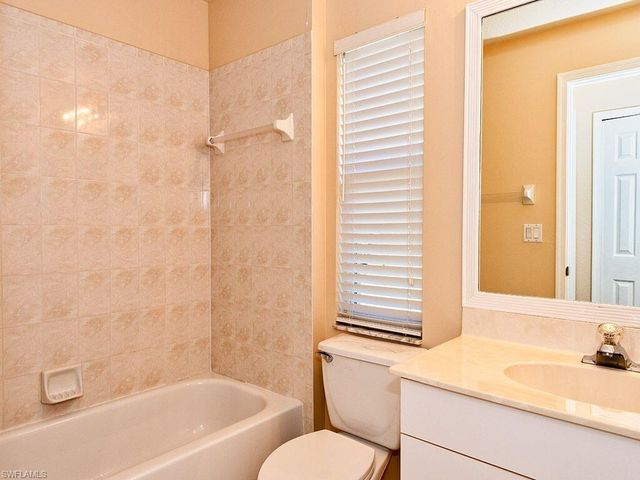 7117 Timberland CIR, Naples, FL 34109