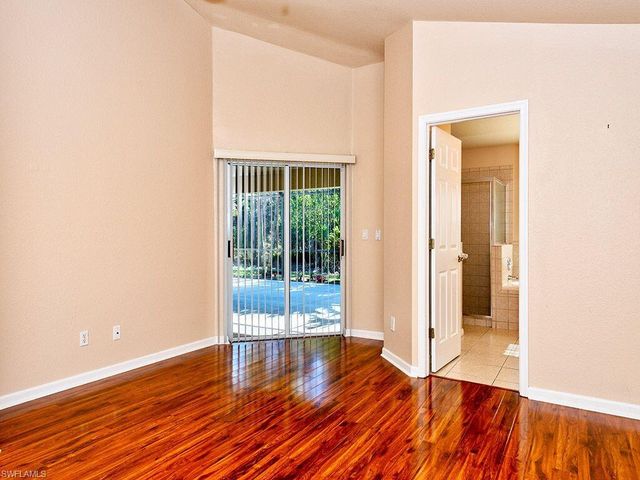 7117 Timberland CIR, Naples, FL 34109