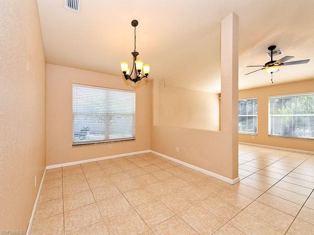 7117 Timberland CIR, Naples, FL 34109