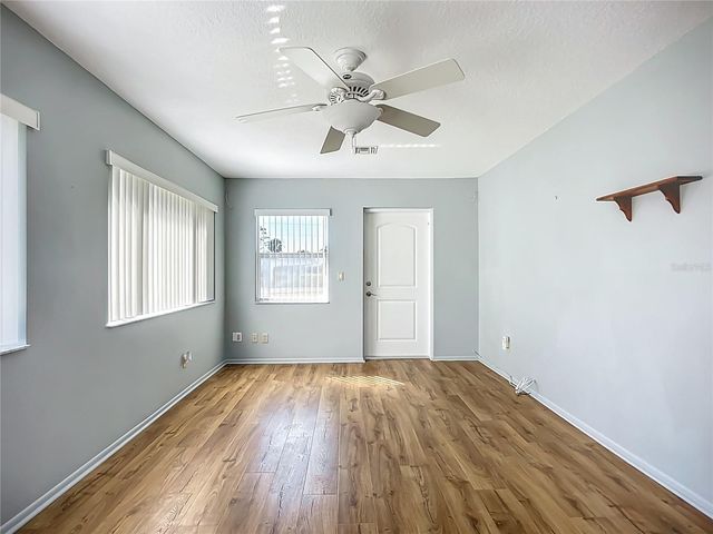 595 W SEMINOLE DRIVE, Venice, FL 34293