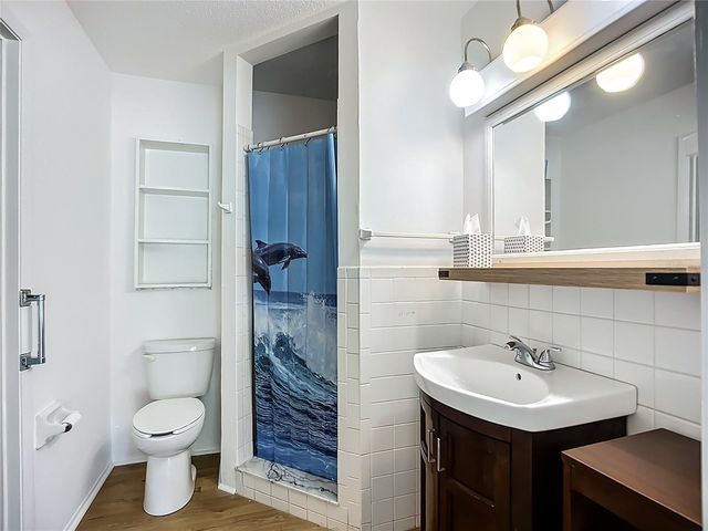 595 W SEMINOLE DRIVE, Venice, FL 34293