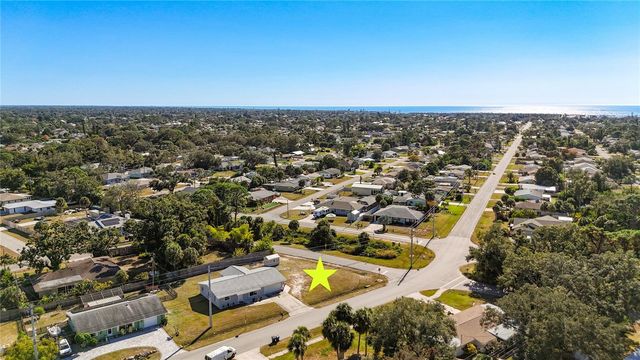 595 W SEMINOLE DRIVE, Venice, FL 34293