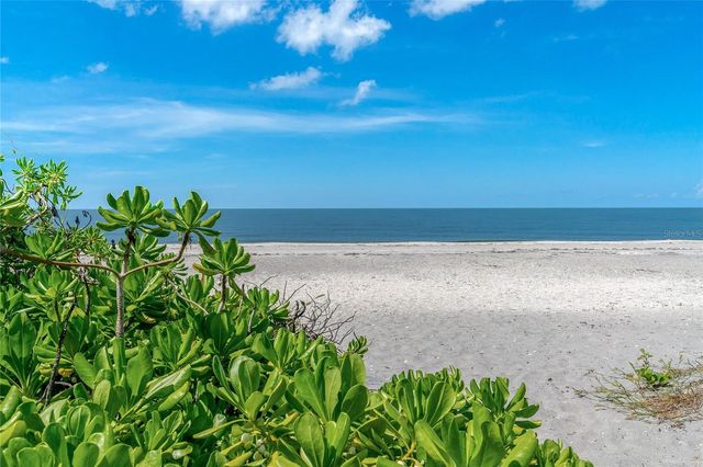 595 W SEMINOLE DRIVE, Venice, FL 34293