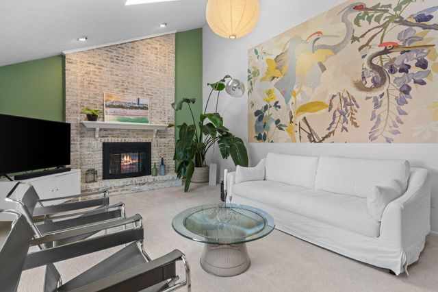 612 Burr Oak Drive, Ann Arbor, MI 48103