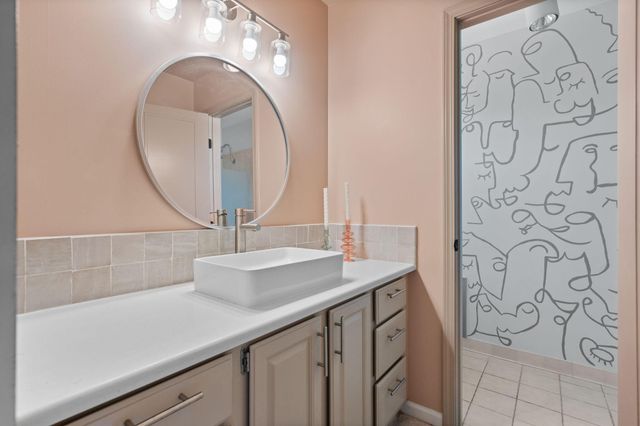 612 Burr Oak Drive, Ann Arbor, MI 48103