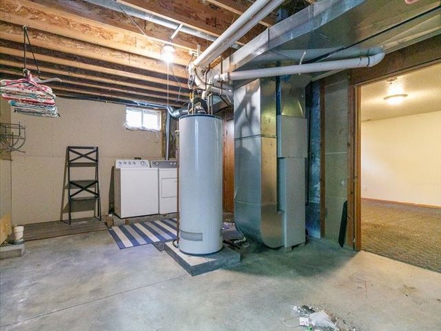 6806 SW 15th Street, Des Moines, IA 50315