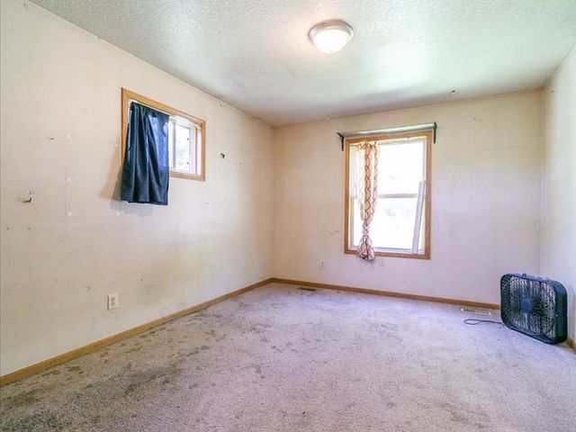 6806 SW 15th Street, Des Moines, IA 50315