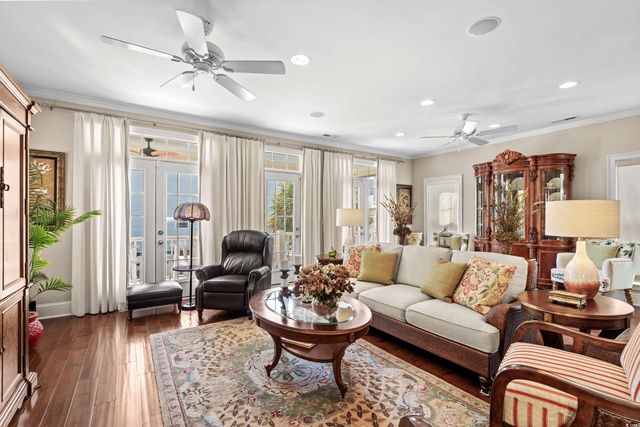 1605 Dogwood Dr. N, Surfside Beach, SC 29575