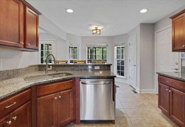 340 Gladstone Drive, Ringgold, GA 30736