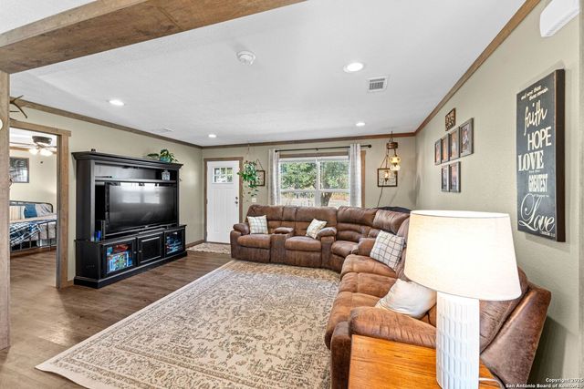 230 County Road 426, Stockdale, TX 78160