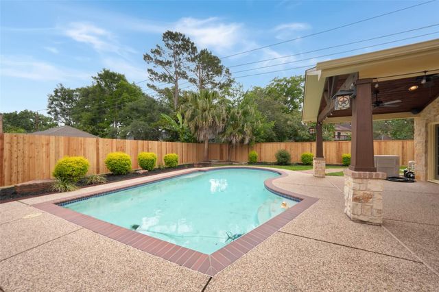 1451 Shillington Drive, Katy, TX 77450
