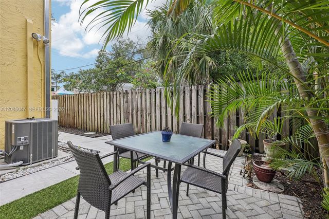 612 SW 6th St, Fort Lauderdale, FL 33315
