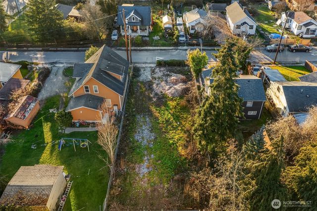 8444 46th Avenue S, Seattle, WA 98118