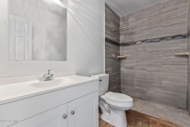 3526 W DUNLAP Avenue 150, Phoenix, AZ 85051